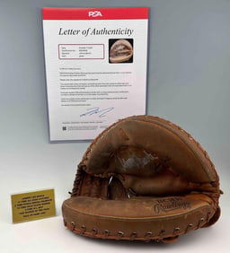 Johnny Bench Autographed Catcher's Mitt