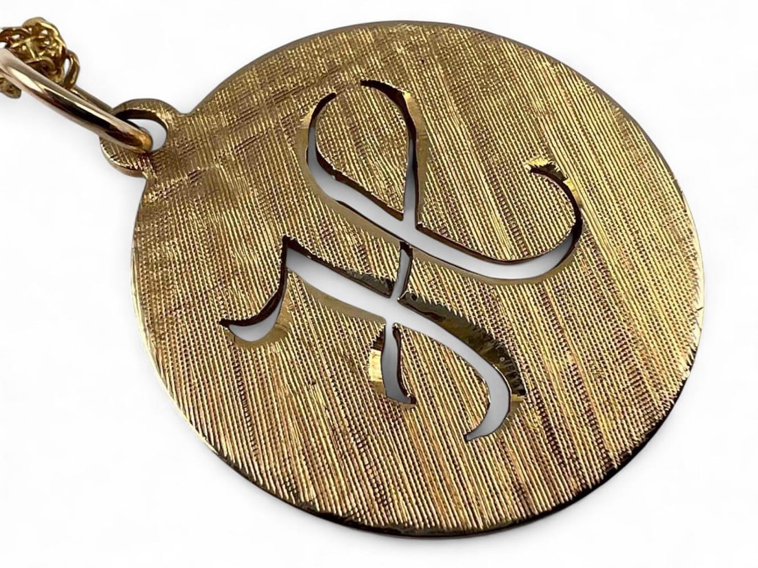 14K H Initial Necklace: 14K H Initial Necklace, 4.7g. Chain marked "14KT Italy." Pendant unmarked, tests as 14K. Chain length approximately 24.0in. Pendant approximately 22.2mm. ALL CREDIT CARDS WILL BE MANUALLY VERIFIED PRI