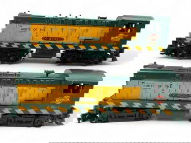 American Flyer S Gauge Chicago & Northwestern Diesel Locomotives No. 355 & No. 21801-1