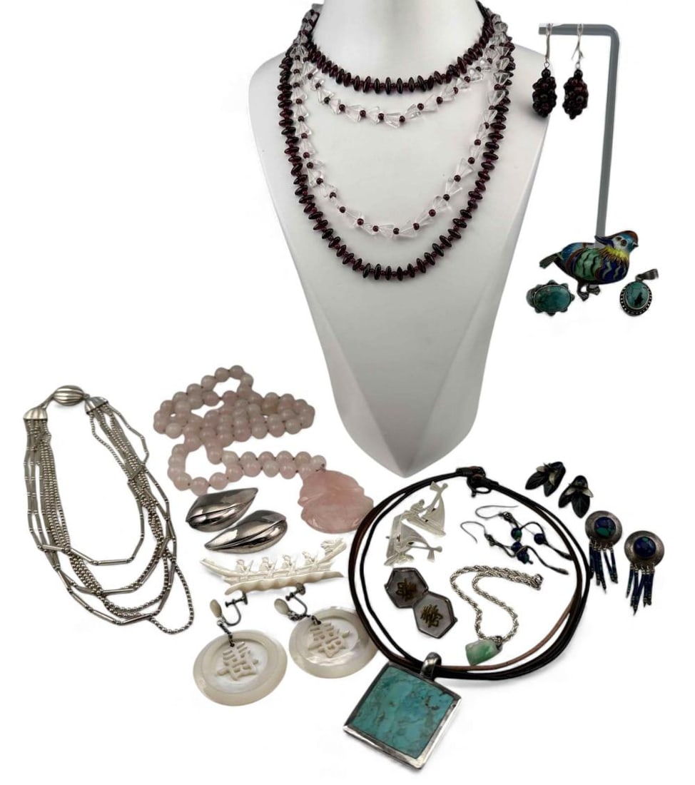 Lot Of Silver & Semiprecious Stone Jewelry (1 of 20)