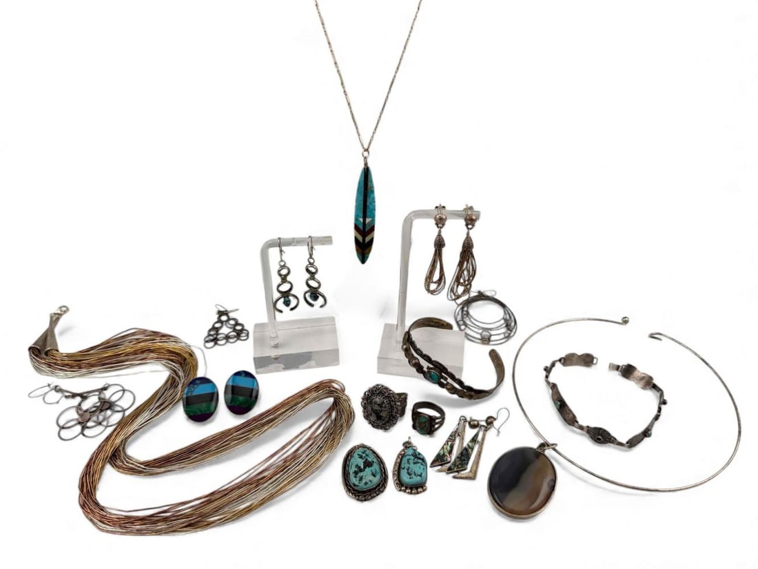 Lot Of Vintage Silver Jewelry Including Native American And Native American Style Pieces (1 of 20)