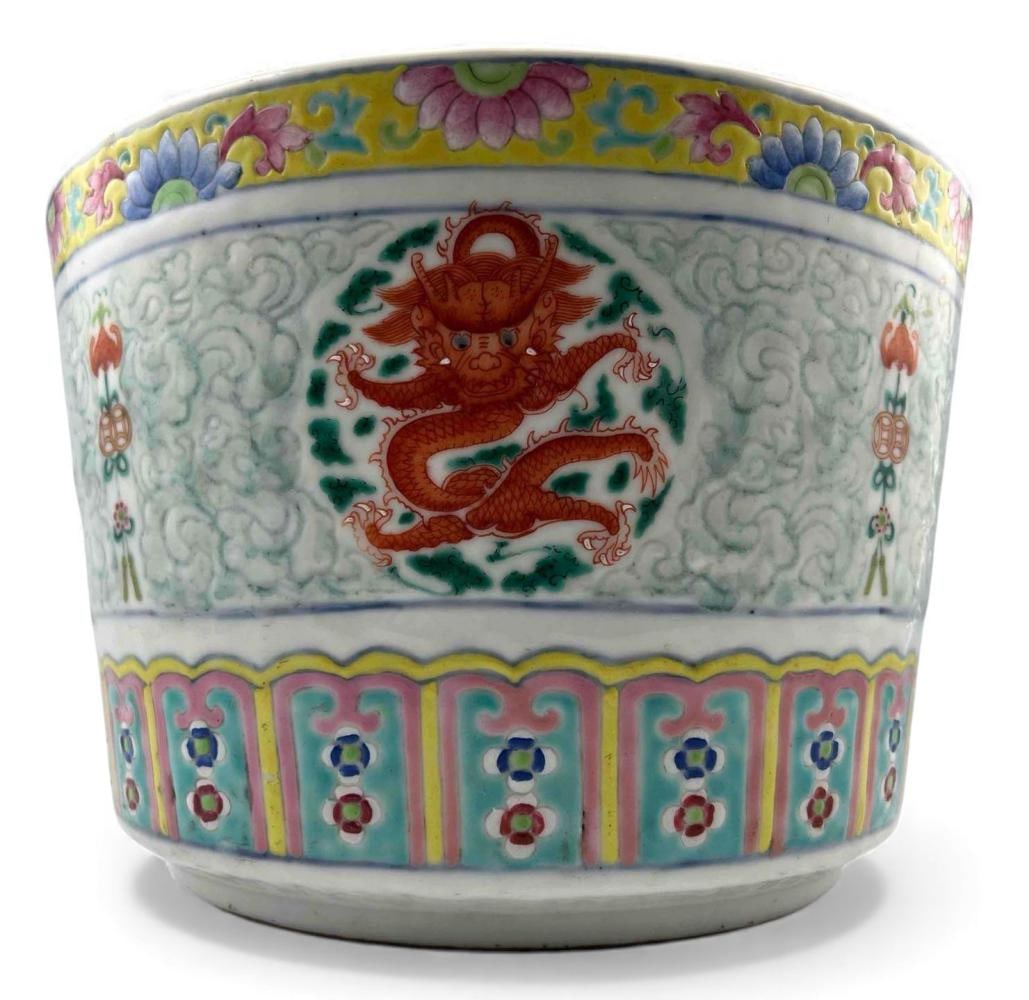Chinese Famille Rose Decorated Jardiniére With Four-Clawed Dragon: Chinese Famille Rose Decorated Jardiniére With Iron Red Four-Clawed Dragon. Approximately 10.25W x 7.0H in.FOR SHIPPING: You may reach out to: QPS info@qualitypackship.com www.qualitypackship.com/quo