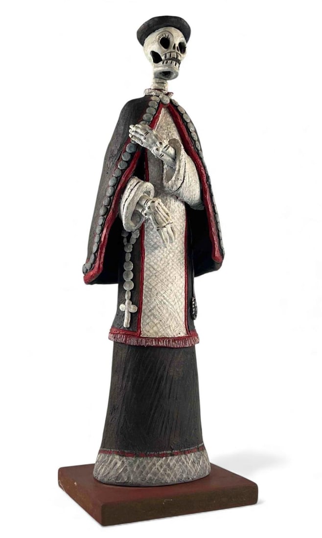 La Candelaria Juan Torres Mexican Pottery Day Of The Dead Skeleton Priest: La Candelaria Juan Torres Mexican Pottery Day Of The Dead Skeleton Priest Calaca Figure. Signed "Taller De Juan Torres Capula Mich. Mex. H.N.E." Head removable. Finger in need of repair (as photograph