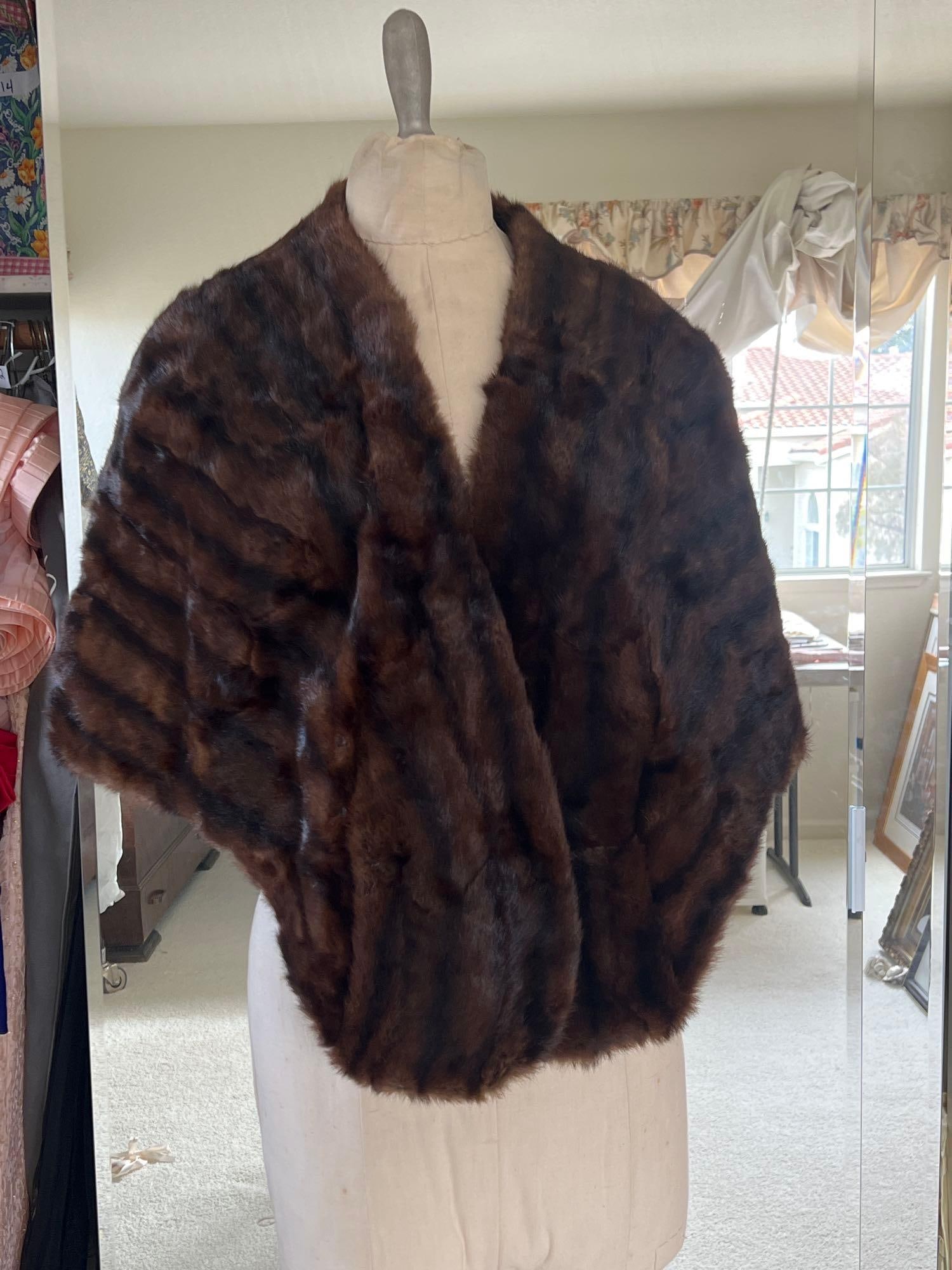 Vintage Mink Fur Stole (1 of 4)