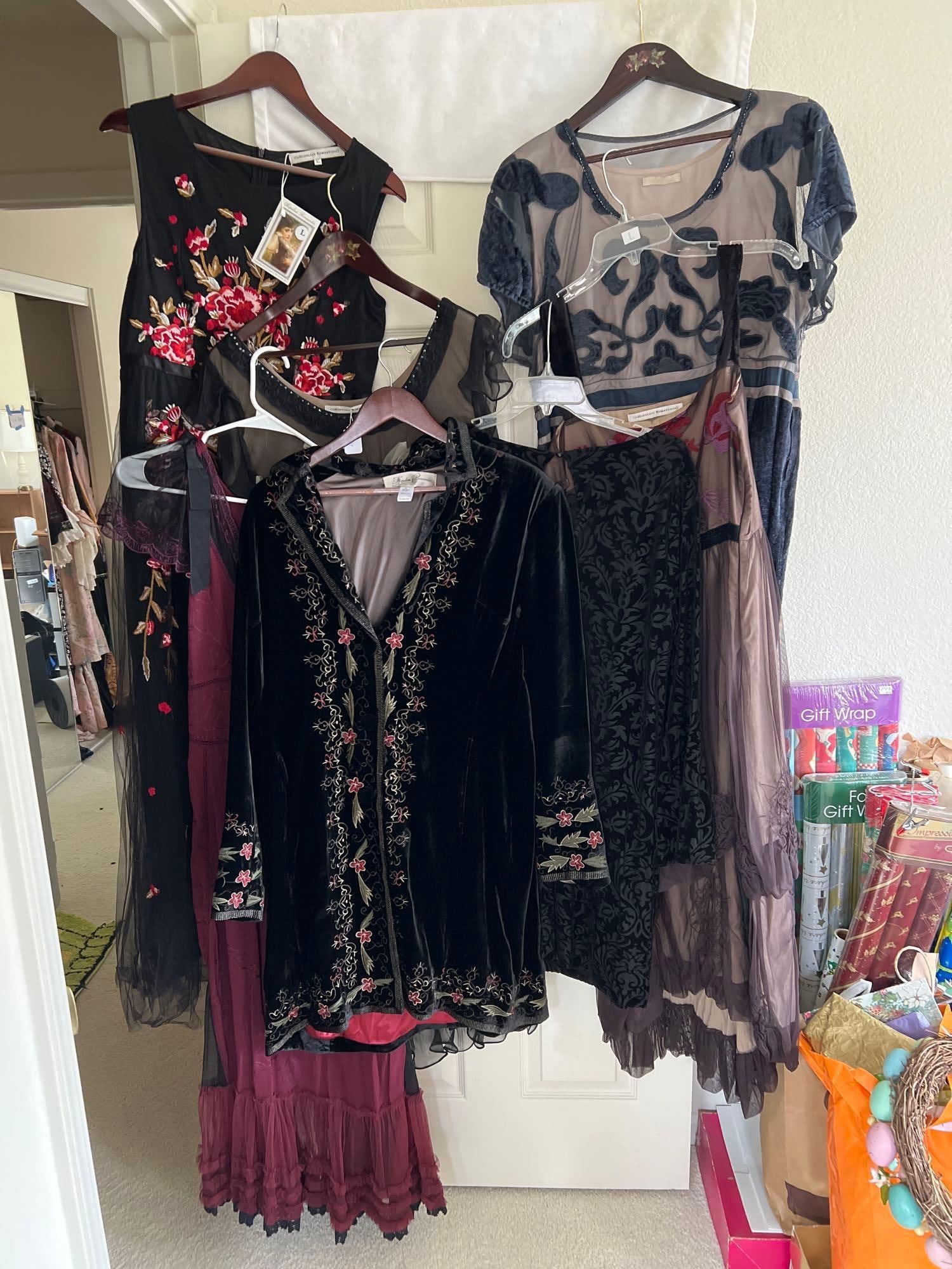 Ladies' Evening Wear, Approximate Sizes Large To Xl: Ladies' evening wear, approximate sizes large to XL.