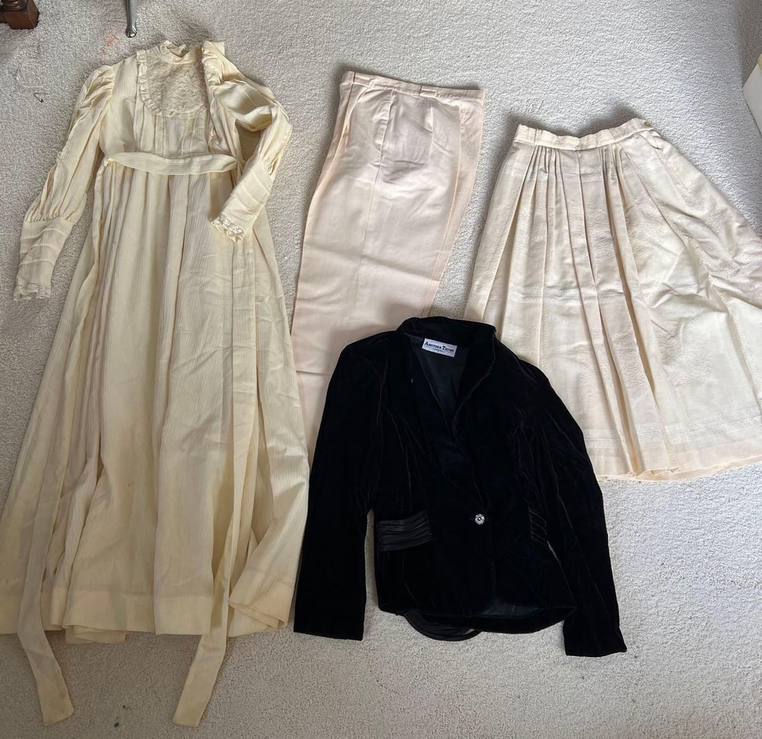 Lot Of Clothing, Most 1970s & 1980s (1 of 11)