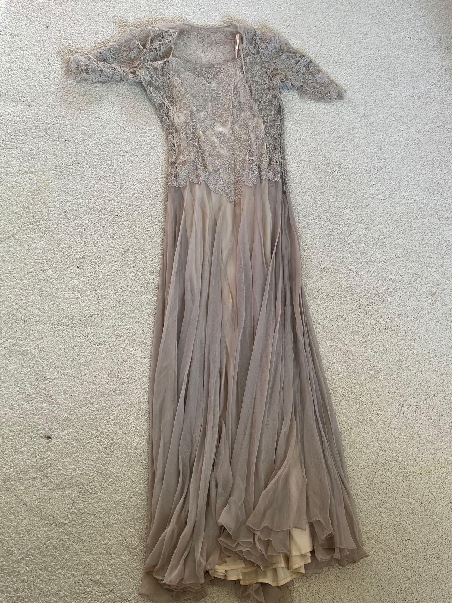 Vintage Circa 1930s Silk Chiffon Evening Gown (1 of 4)