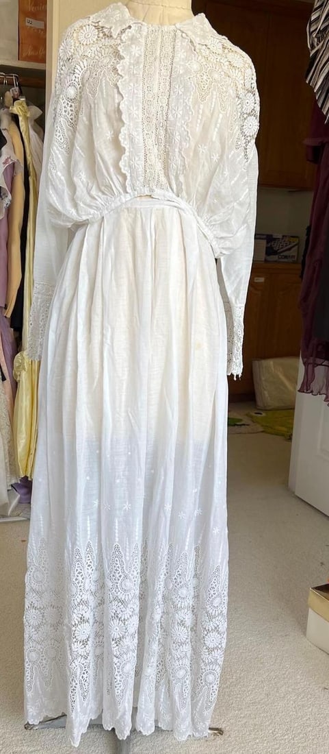 Eyelet Lace Cotton Dress Set: Eyelet lace cotton dress set.