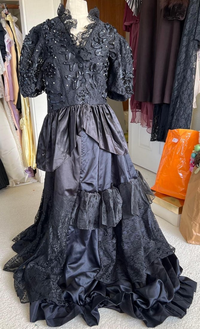 Two Piece Black Lace Embellished Victorian Style Costume: Two piece black lace embellished Victorian style costume. Approximate size large.