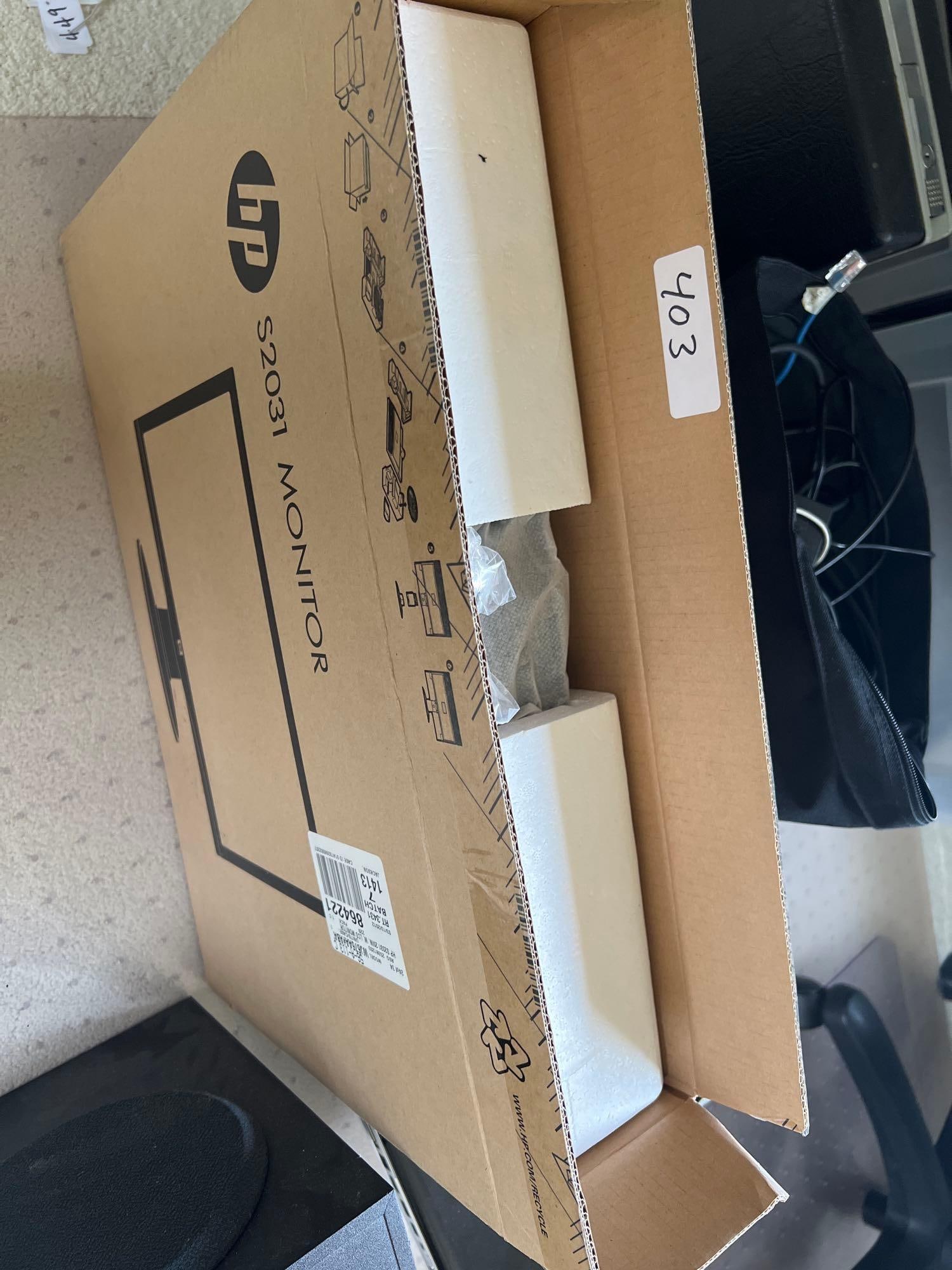 Electronics, Routers, And Cords - 4