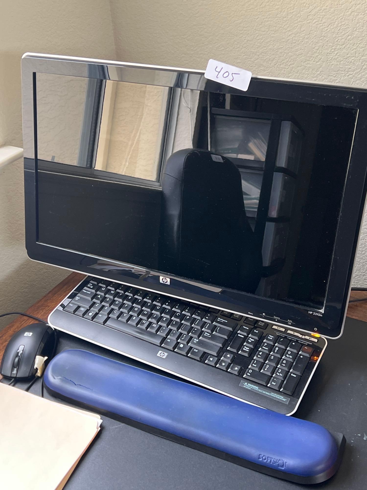 Hp Monitor , Keyboard, And Mouse: HP Monitor , Keyboard, and Mouse. Working condition