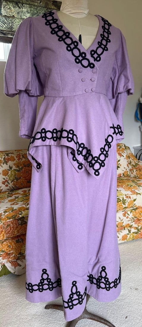 Victorian Style Historical Costume: Victorian style historical costume. Approximate size small.