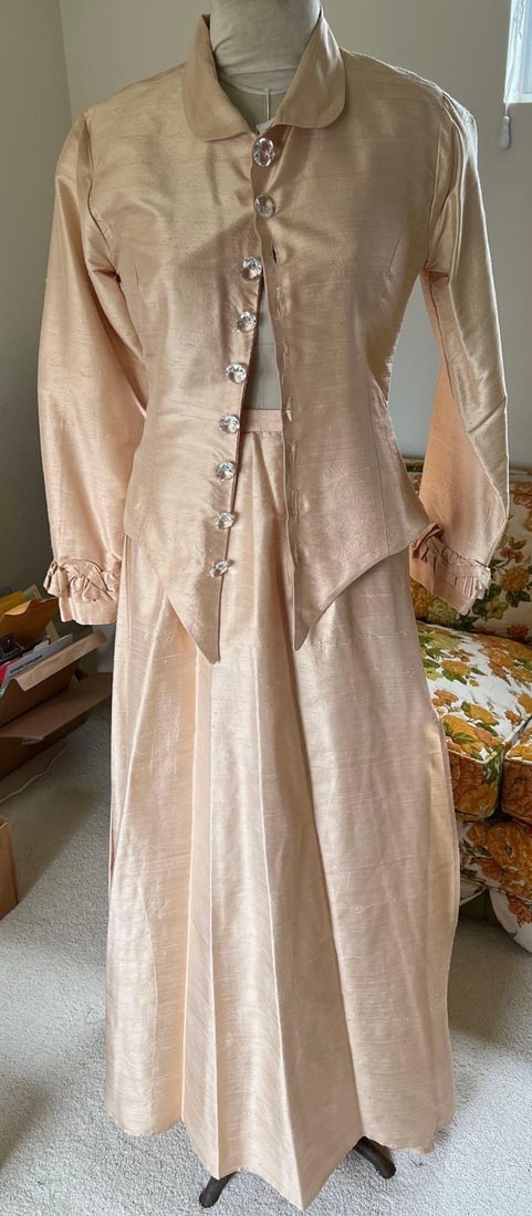 Edwardian Style Two-Piece Silk Costume Ensemble: Edwardian style two-piece silk costume ensemble. Approximate size small.