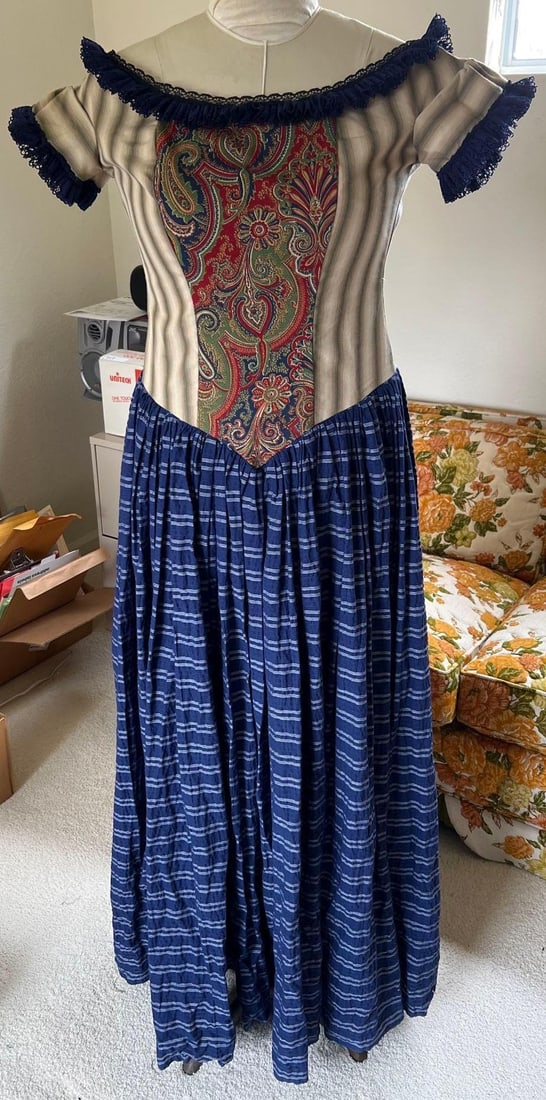 Civil War Era-Style Costume Dress (1 of 6)