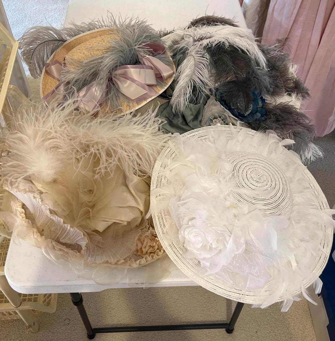Four Antique Inspired Ostrich & Feather Hats (1 of 5)
