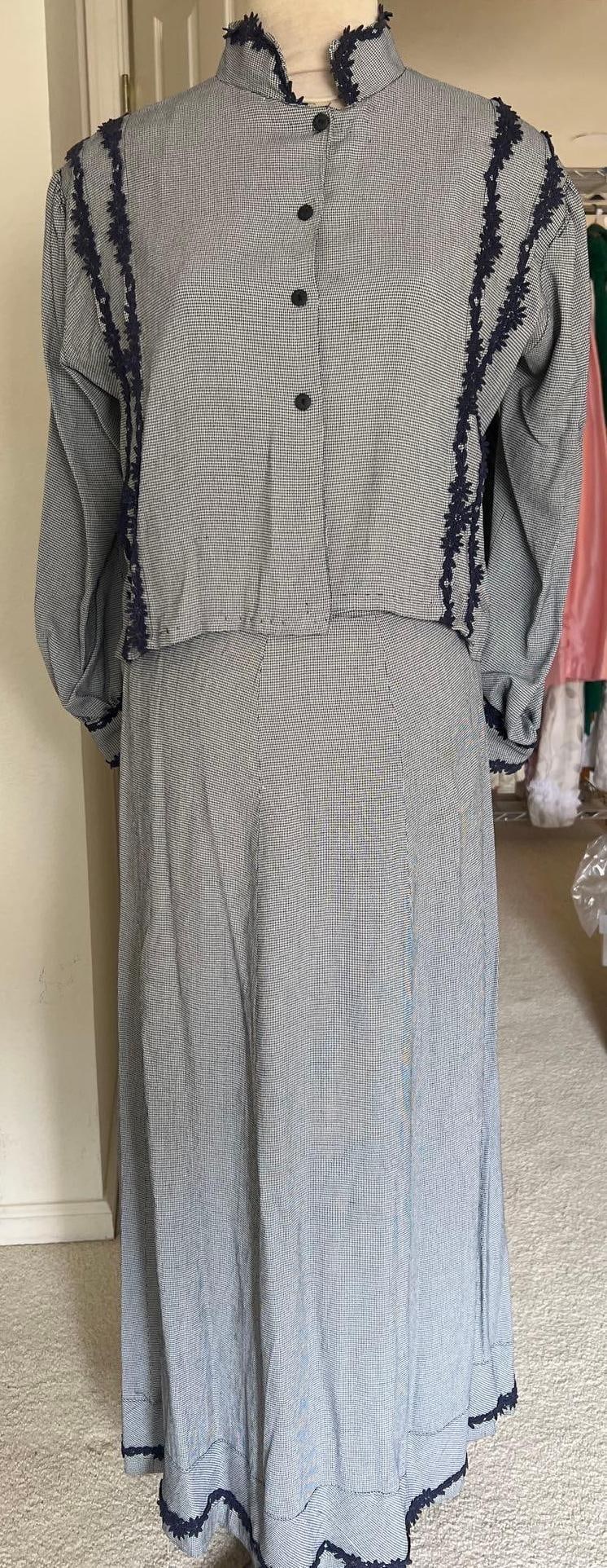 Victorian Style Costume Dress Set (1 of 4)