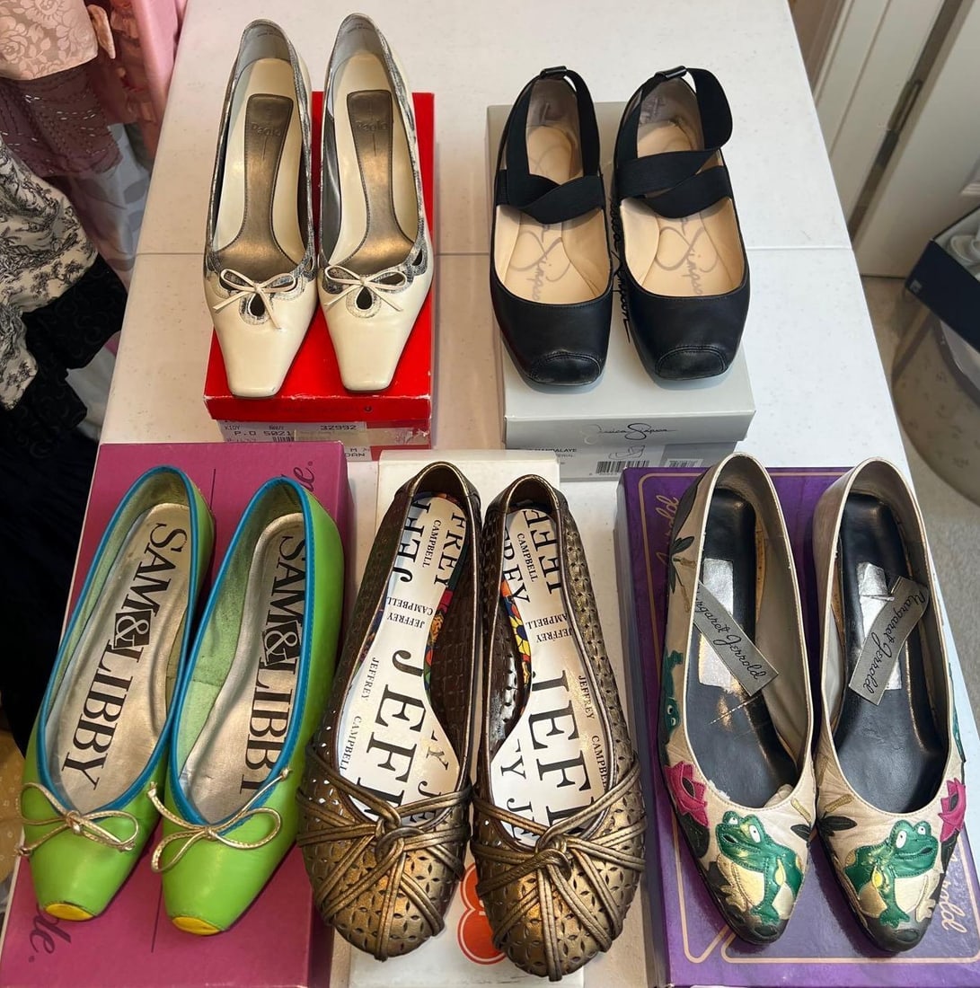 Five Pairs Of Women's Shoes To Include Jessica Simpson, Size 6 1/2 (1 of 11)