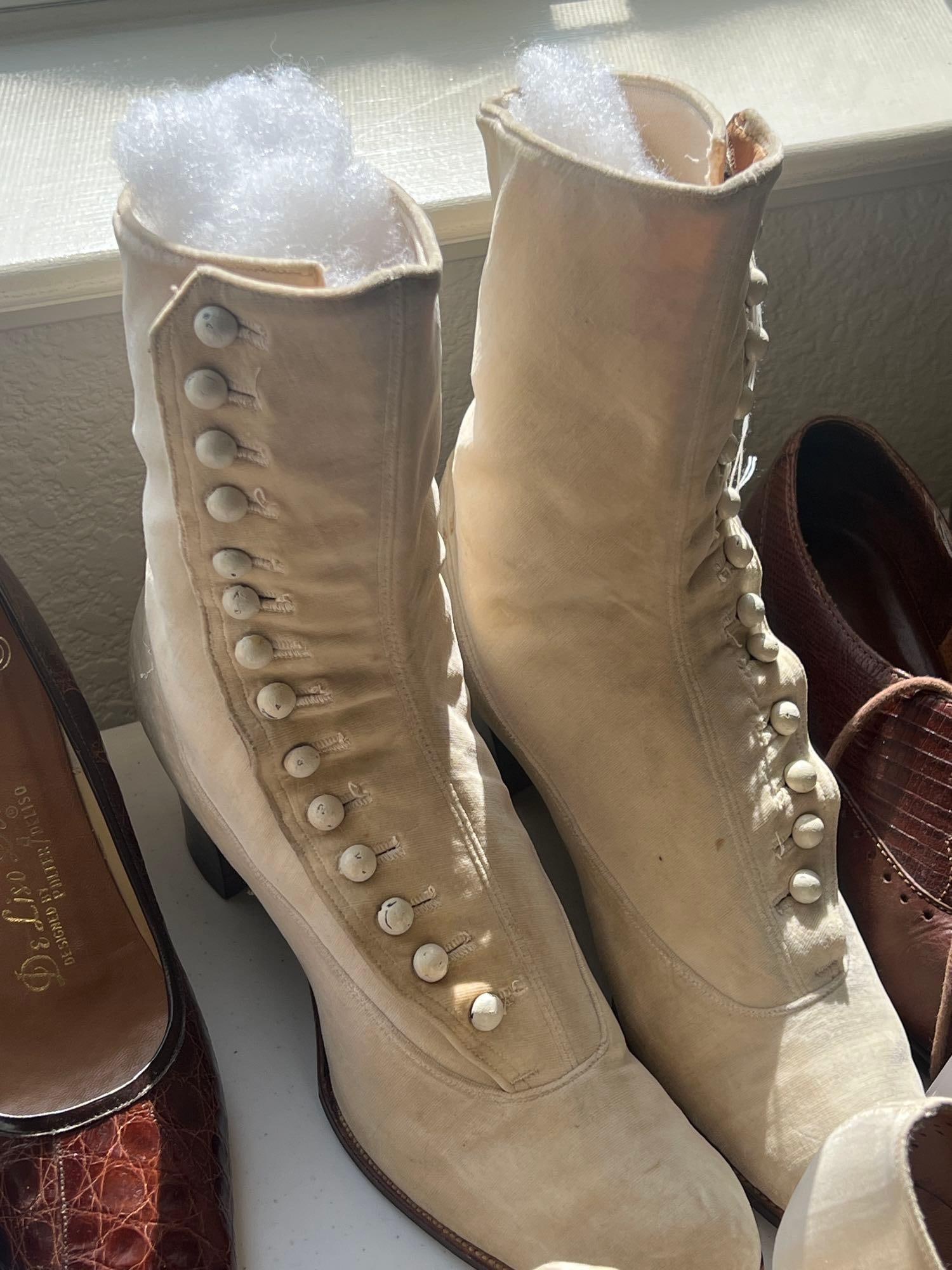White Velvet Victorian Style Boots (1 of 4)