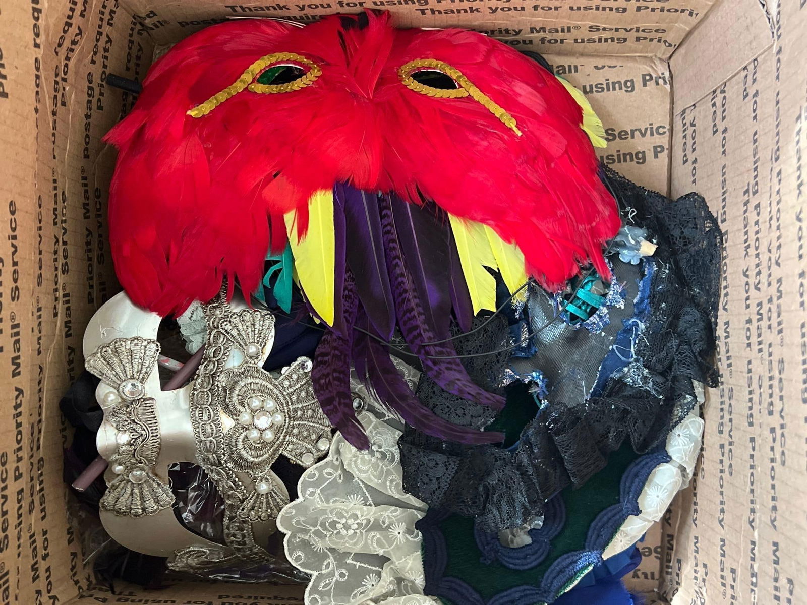 Masquerade & Mardi Gras Masks (1 of 4)