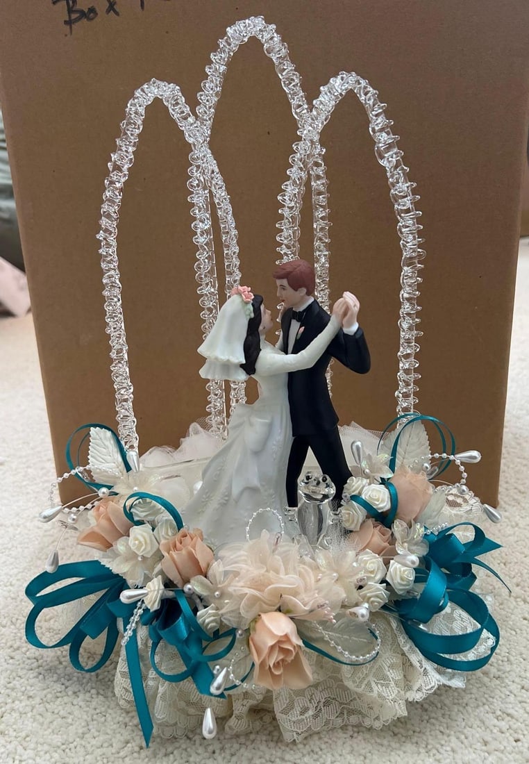 Elaborate Glass & Porcelain Wedding Cake Topper: Elaborate glass & porcelain wedding cake topper. Approximately 12 inches high.