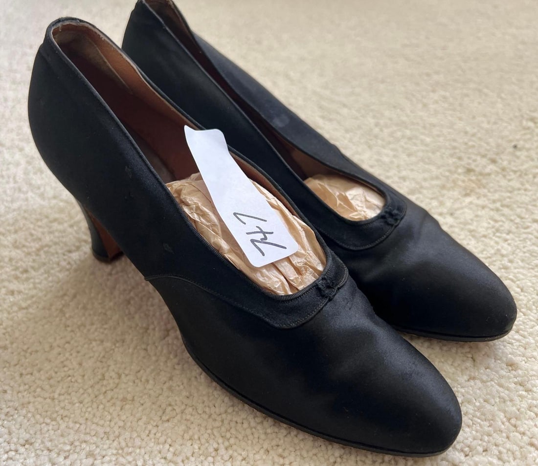 Vintage Circa 1920s Black Satin Heels: Vintage circa 1920s black satin heels. Approximate size 6.5.