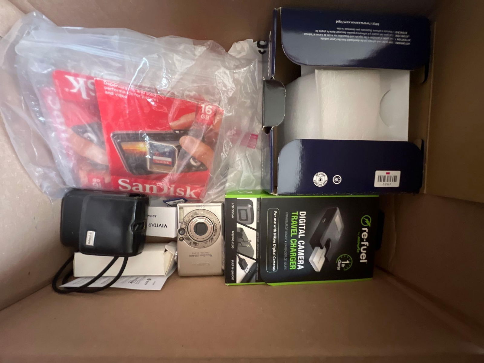 Canon Digital Camera, Memory Cards & Accessories (1 of 4)