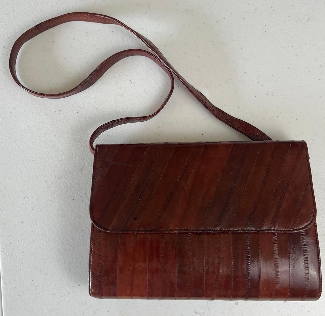 Vintage Brown Eel Skin Purse (1 of 5)
