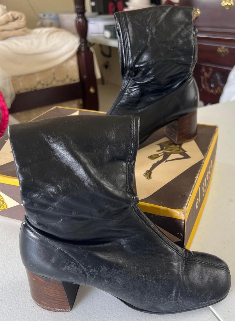 Vintage El Greco Black Leather Go Go Boots With Original Box (1 of 4)