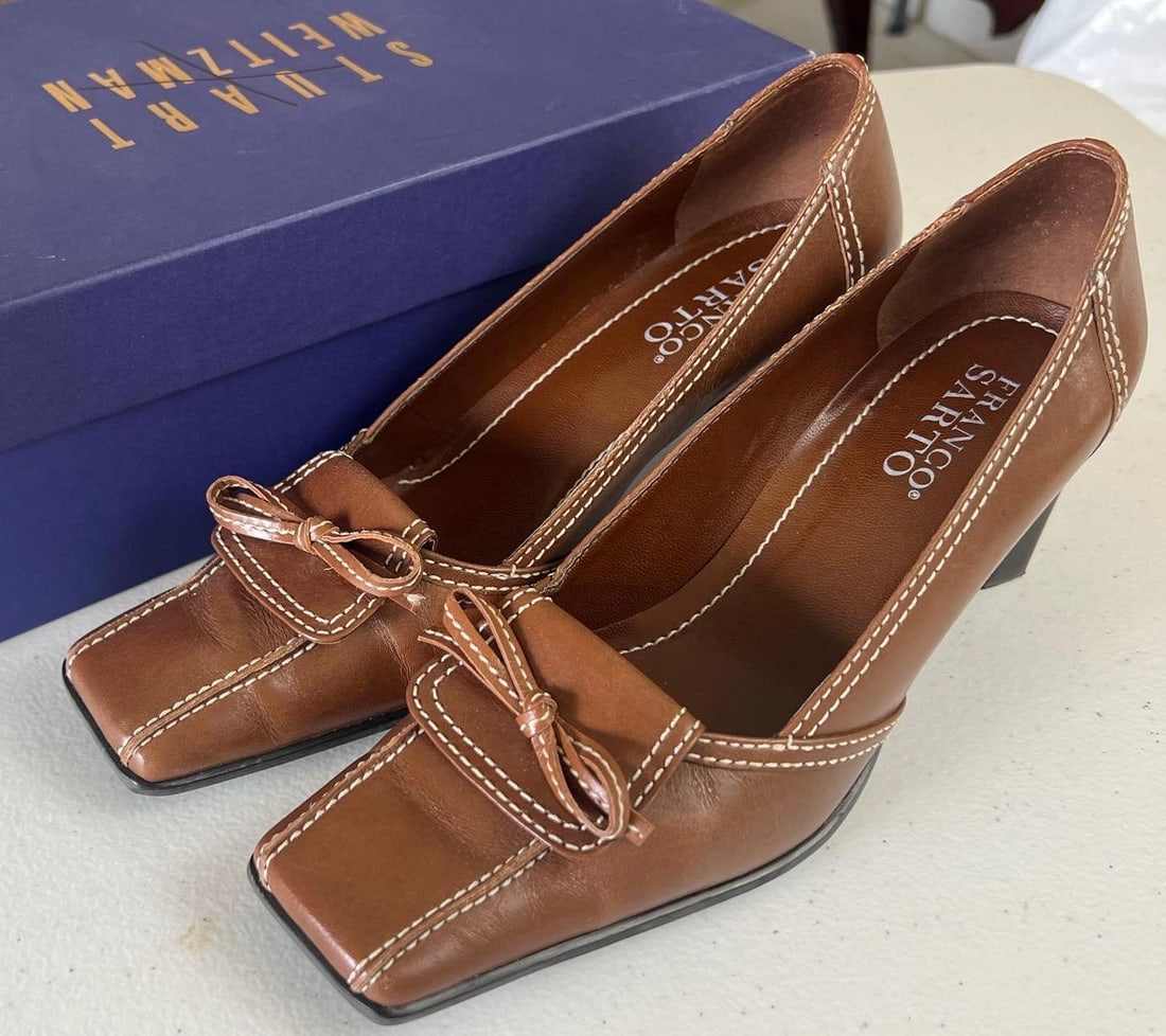 Franco Sarto Brown Leather Shoes: Franco Sarto Brown Leather Shoes. Size 6.