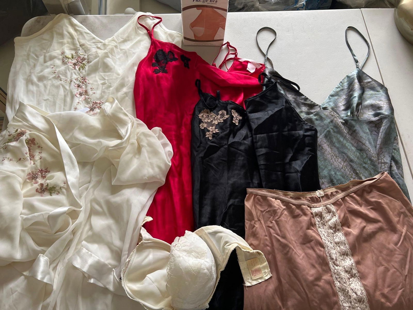 Slips & Lingerie, Including Victoria's Secret: Slips & lingerie, including victoria's Secret. Approximate sizes small-medium.