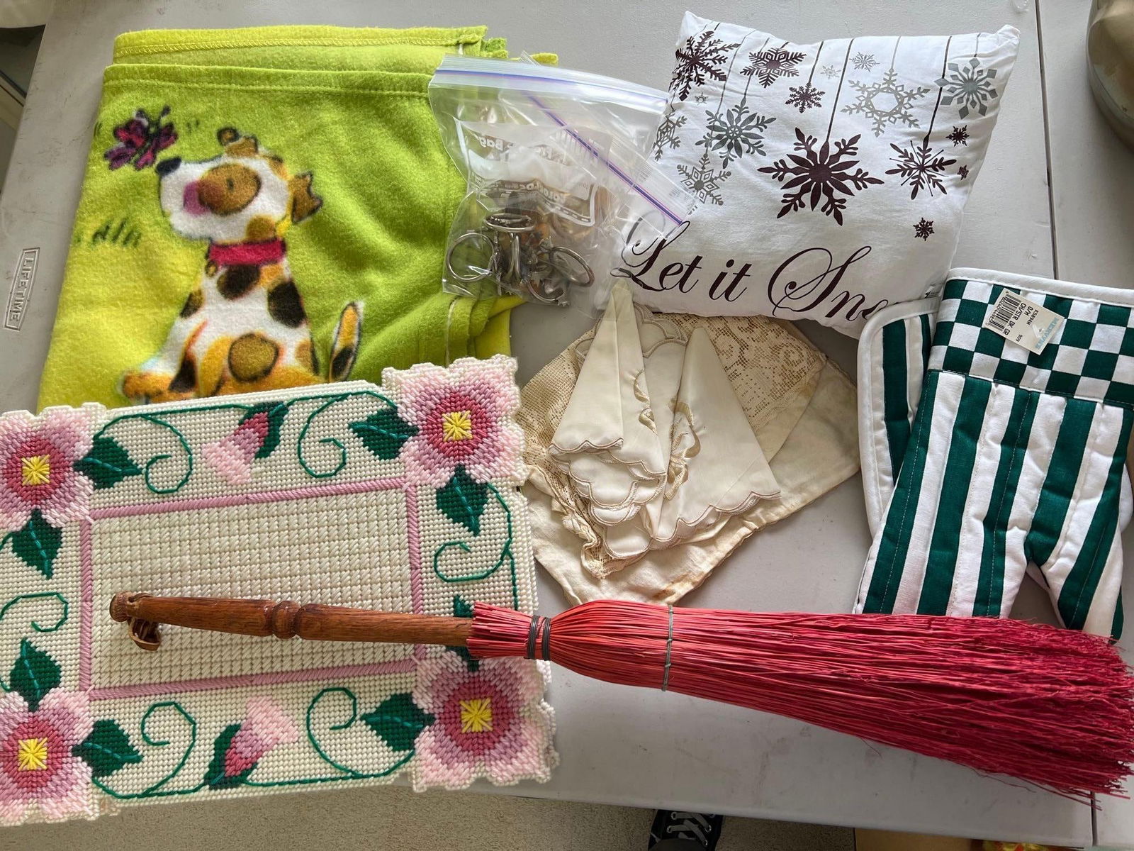 Linens, Blankets, Holiday Decor: Linens, blankets, holiday decor.