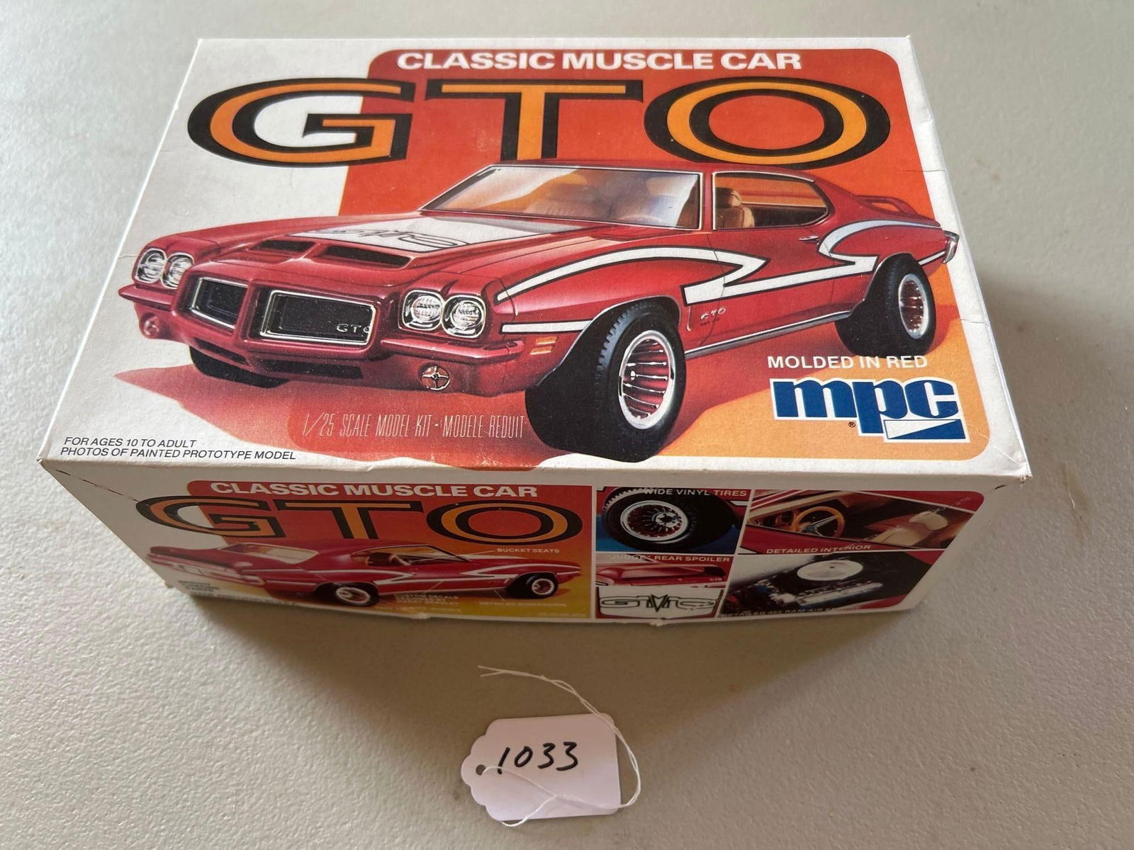 Vintage Mpc Classic Muscle Car Gto Model: Vintage MPC classic muscle car GTO model.