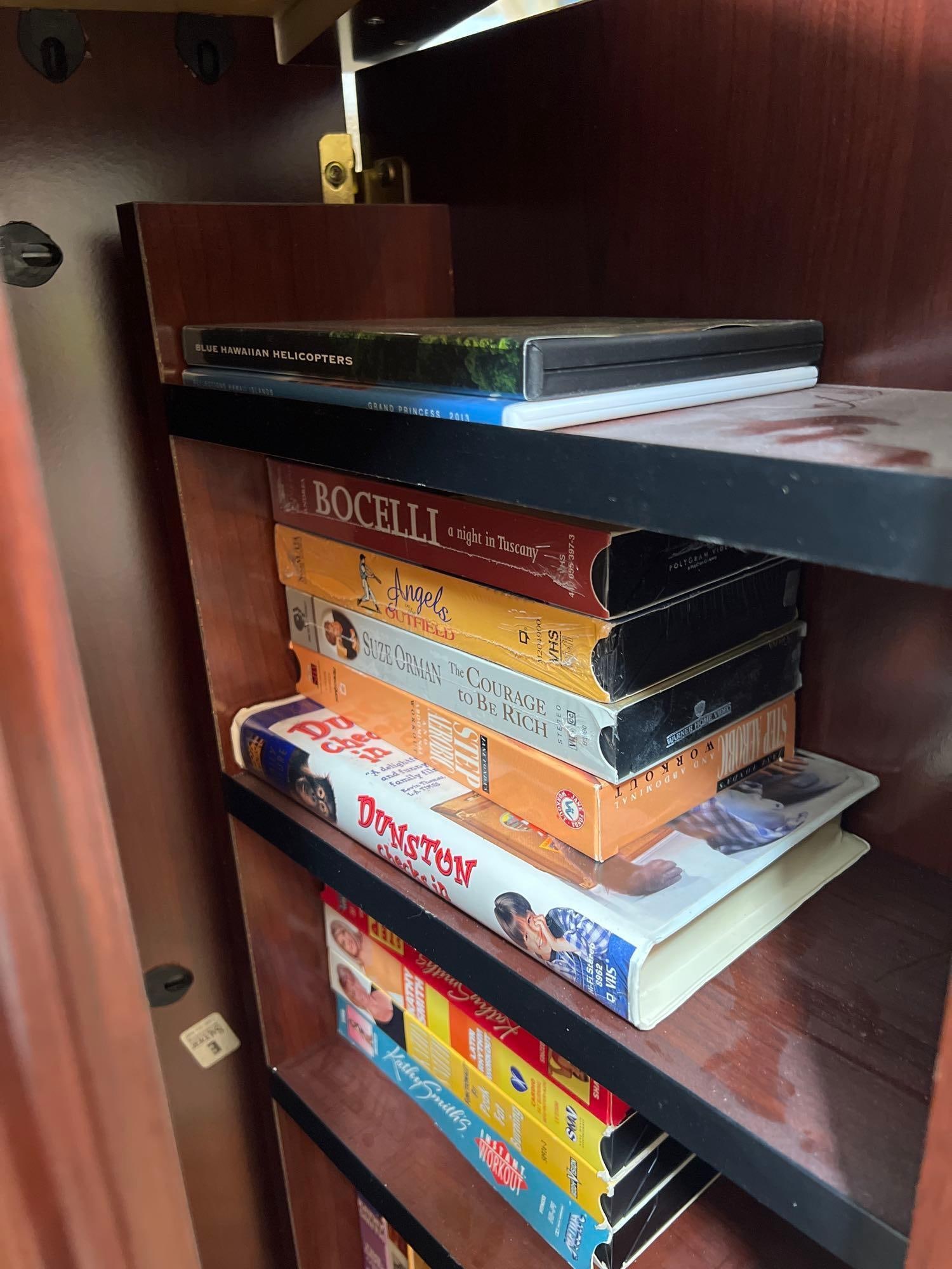 Jvc Video Player With Remote - 4