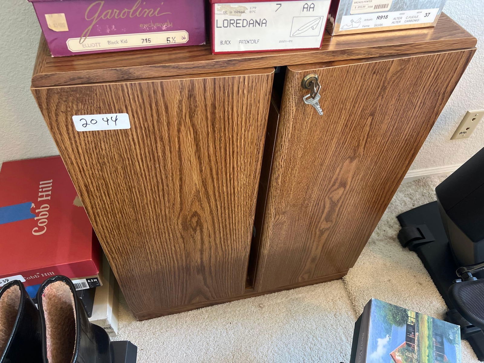 Locking Two Door Cabinet With Key (1 of 5)