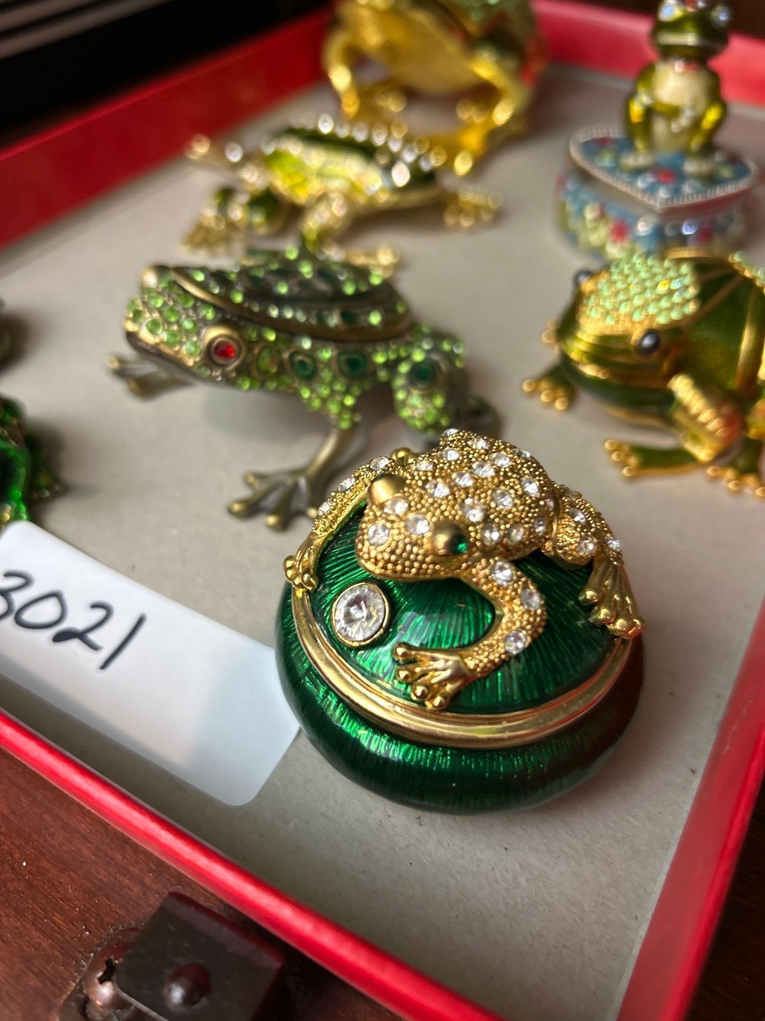 Decorative Metal Frog Boxes - 2