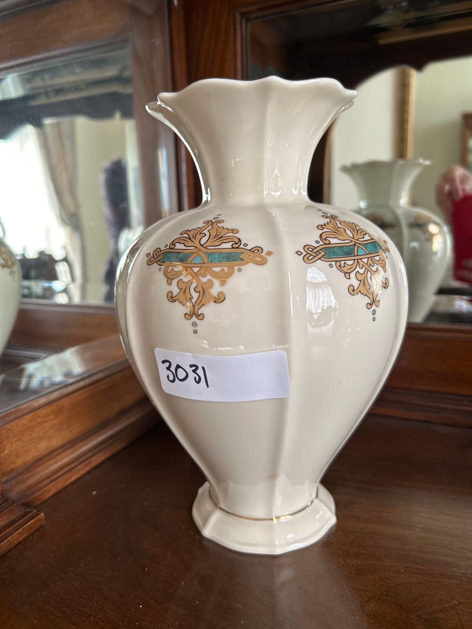 Lenox Catalan Porcelain Vase: Lenox Catalan porcelain vase. Approximately 10.0H x 6.0W in.