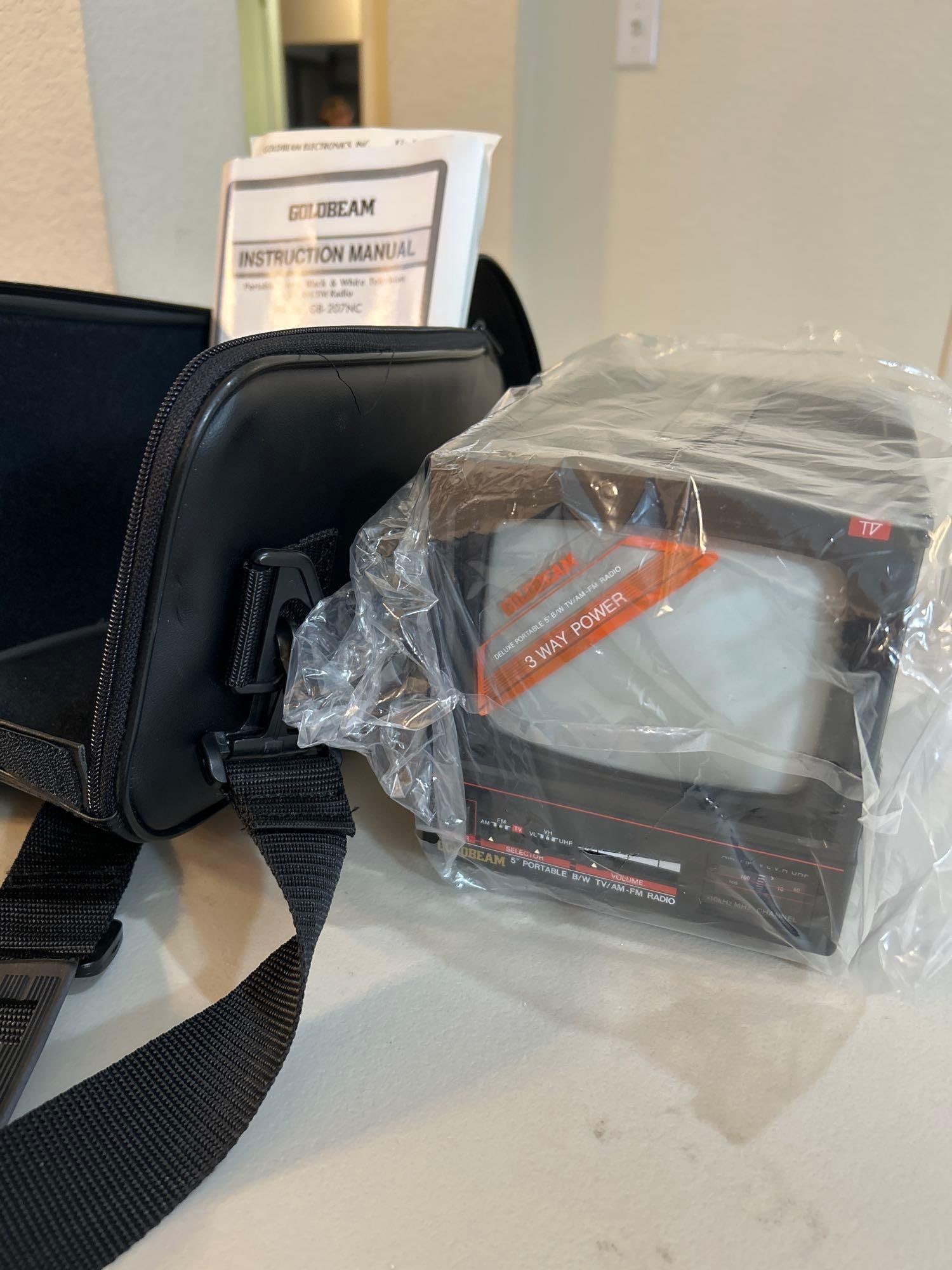 Vintage Goldbeam Portable Television With Original Carrying Case And Instructions (1 of 4)