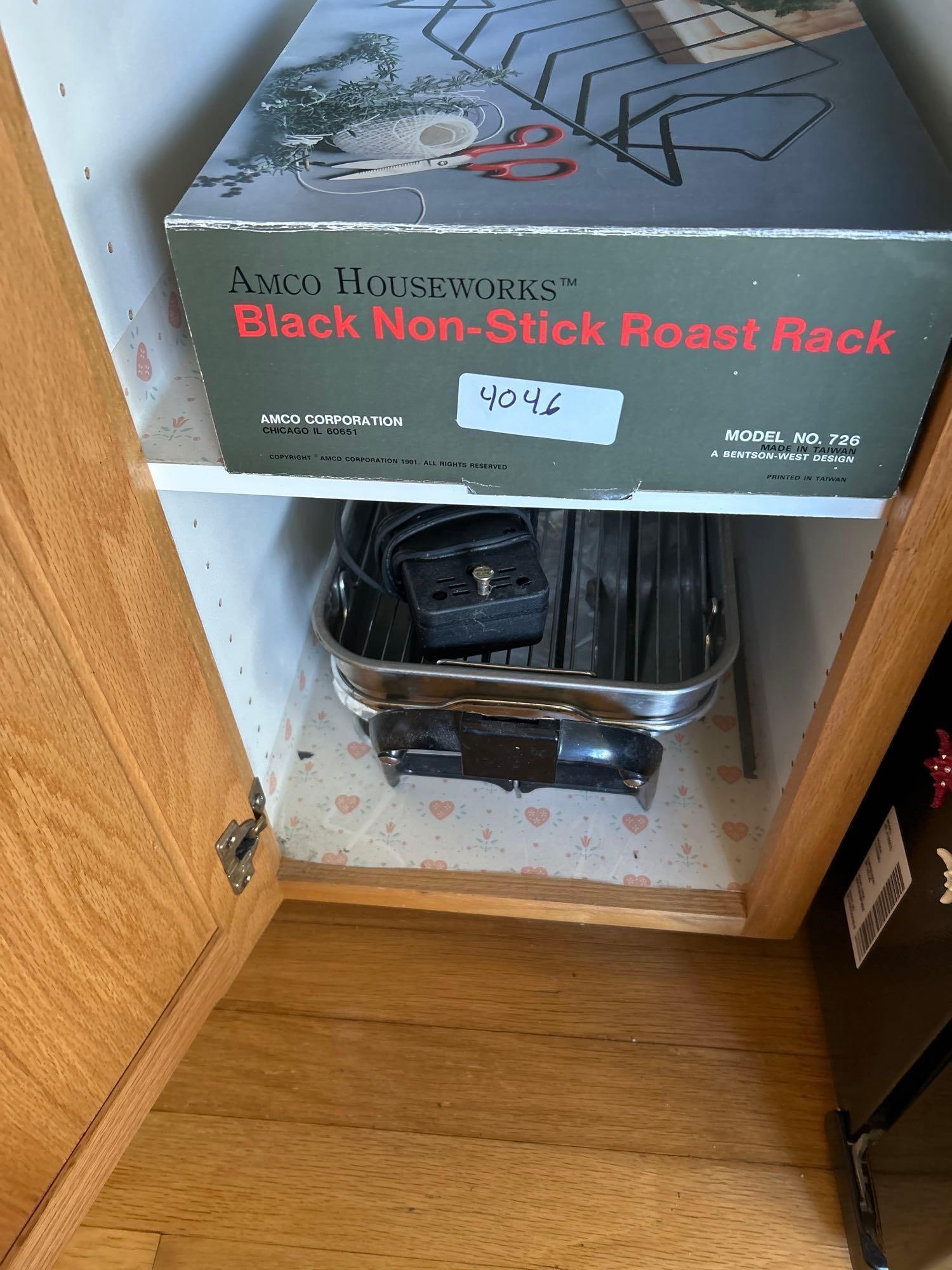 Electric Roaster And Roasting Rack (1 of 2)