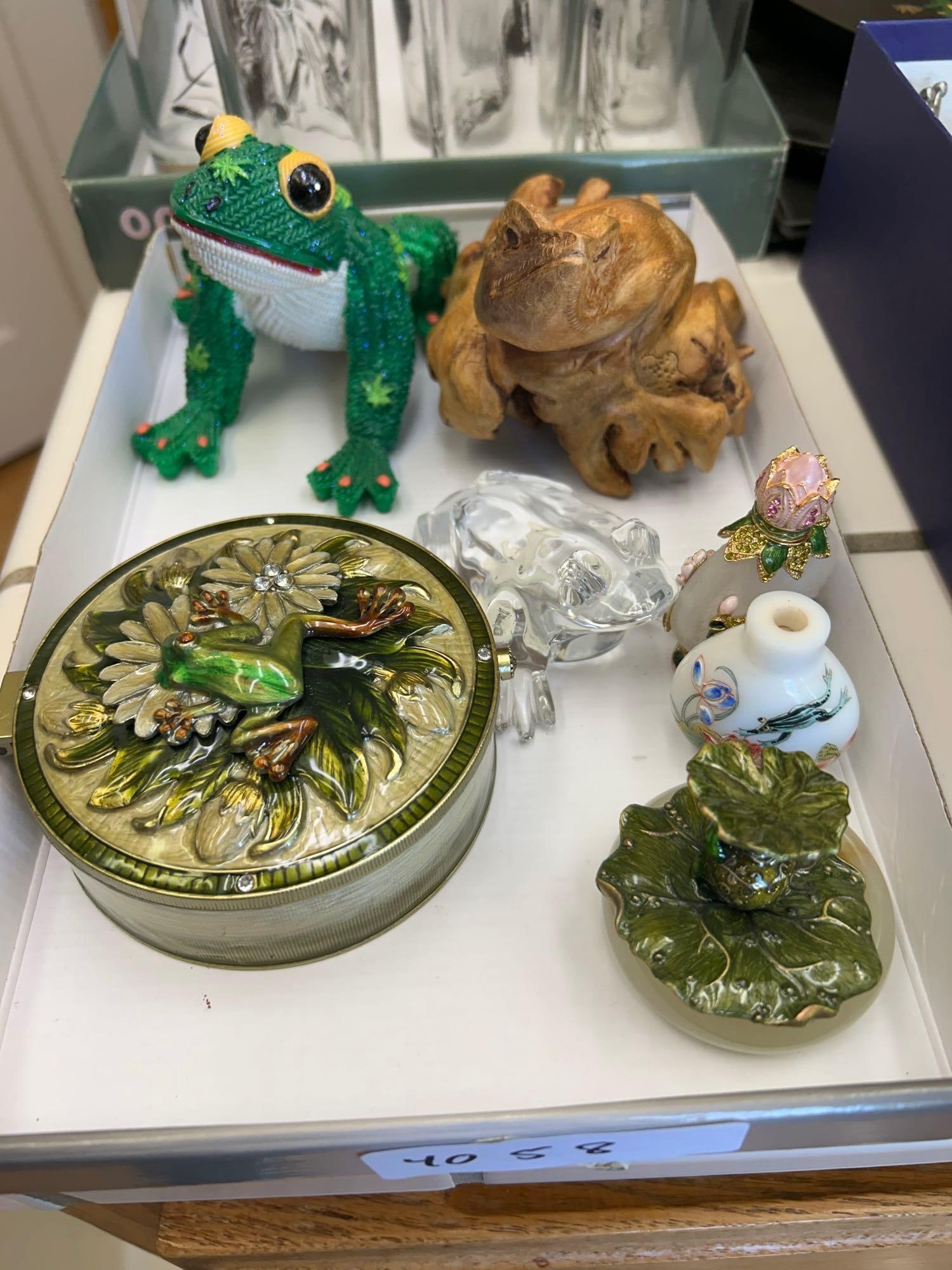 Frog Boxes, Perfumes, Snuff Bottle, And More: Frog boxes, perfumes, snuff bottle, and more.