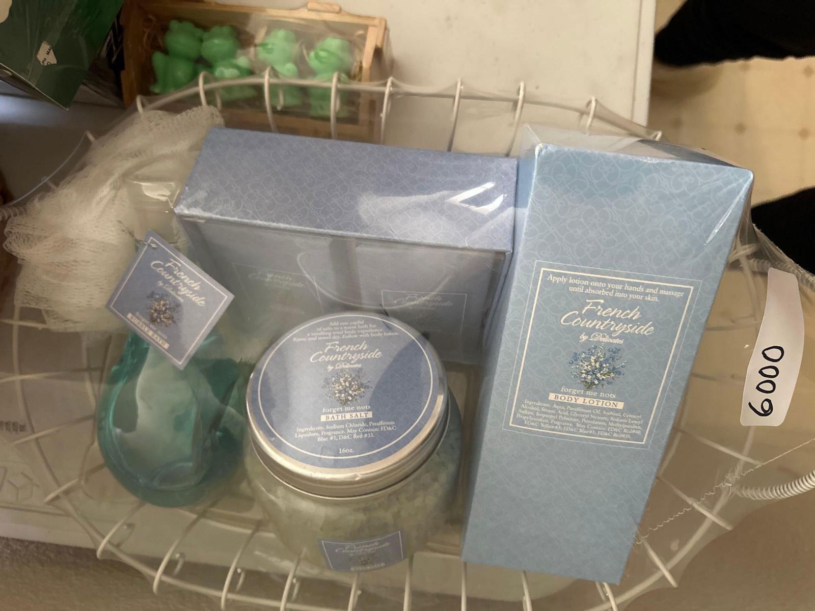 Soaps, Perfumes And Gift Baskets - 5