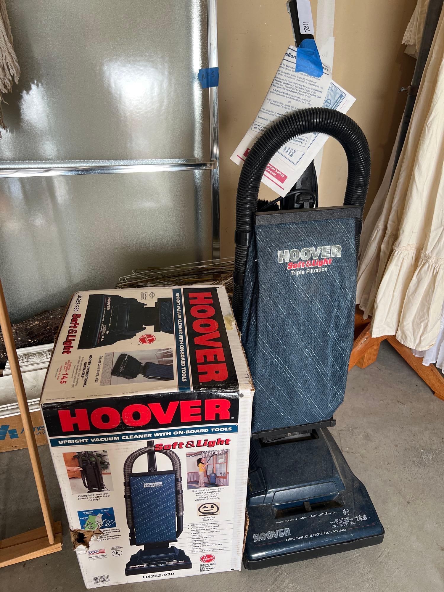 Hoover Vacuum With Original Box & Manual (1 of 5)