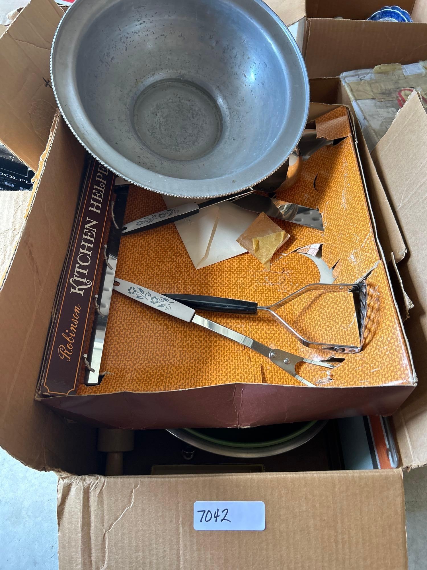 Box Of Kitchen Supplies (1 of 3)