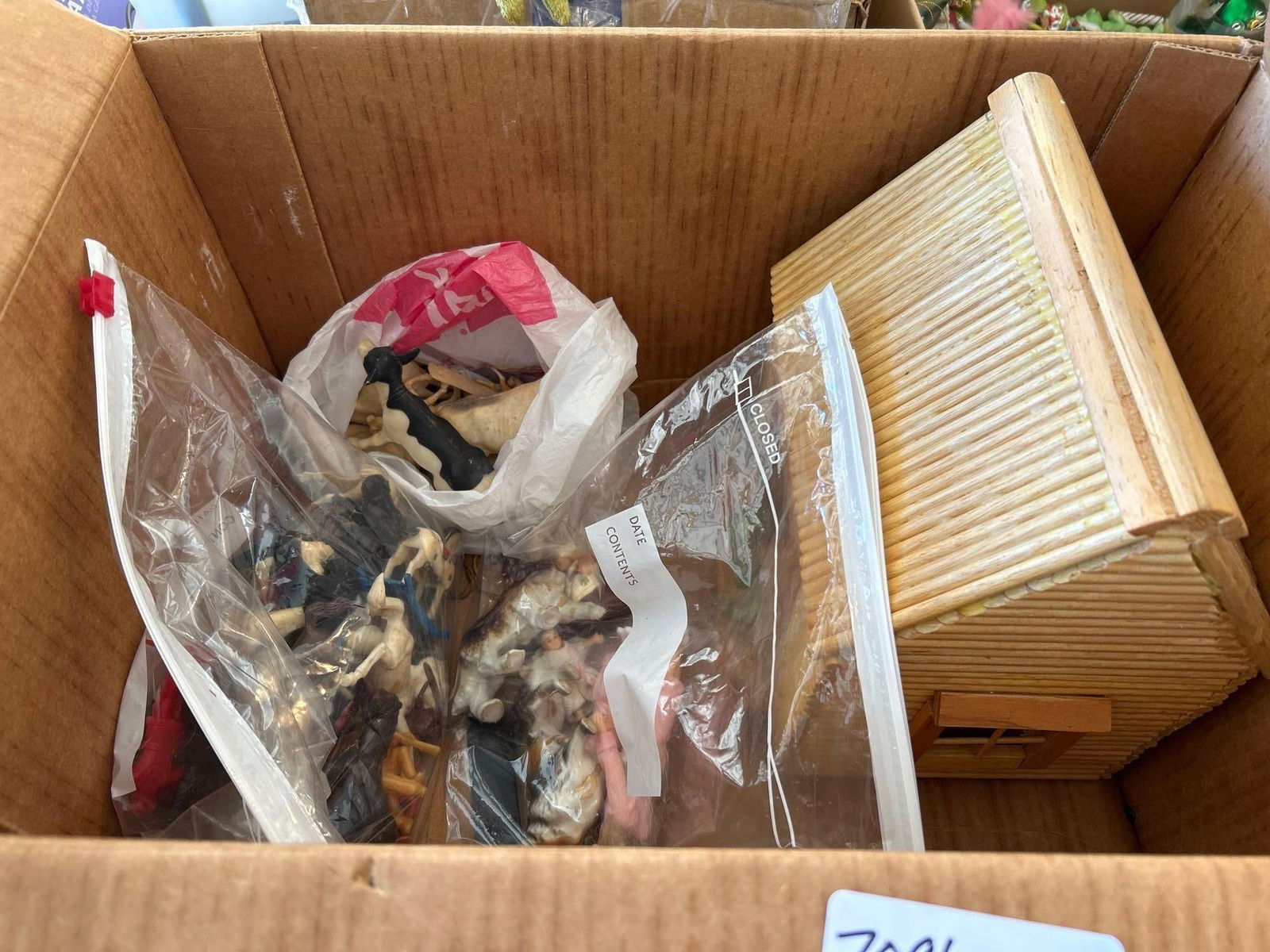 Toy Animals & Barn: Toy animals & barn.