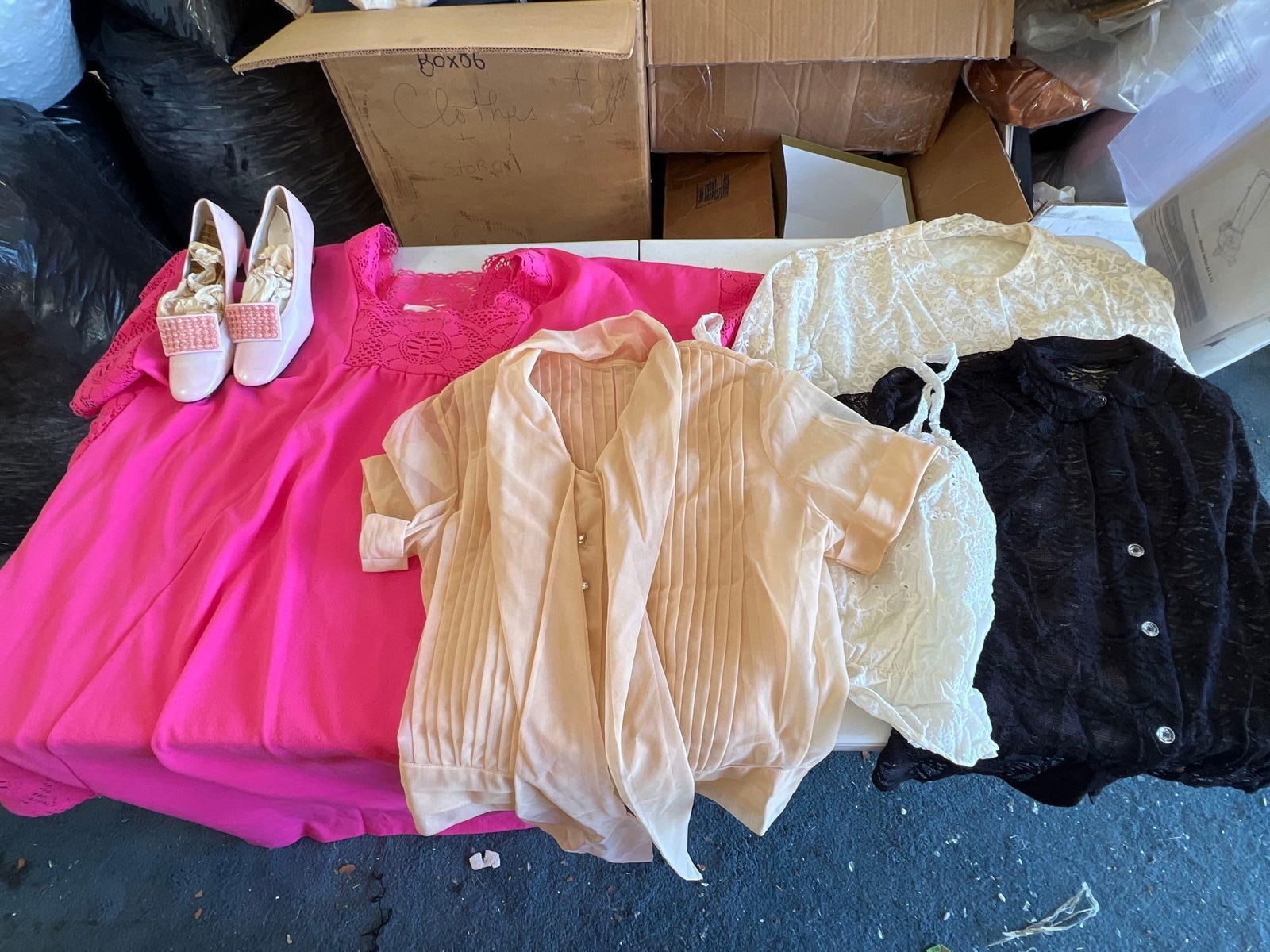 Vintage Clothing And Accessories: Vintage clothing and accessories. Various sizes. shoes approximate size 6.5.