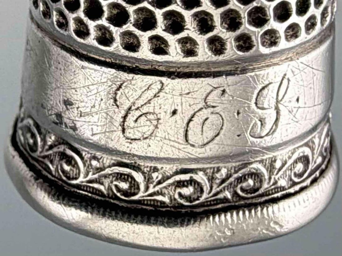 Eight Sterling Silver Thimbles - 7