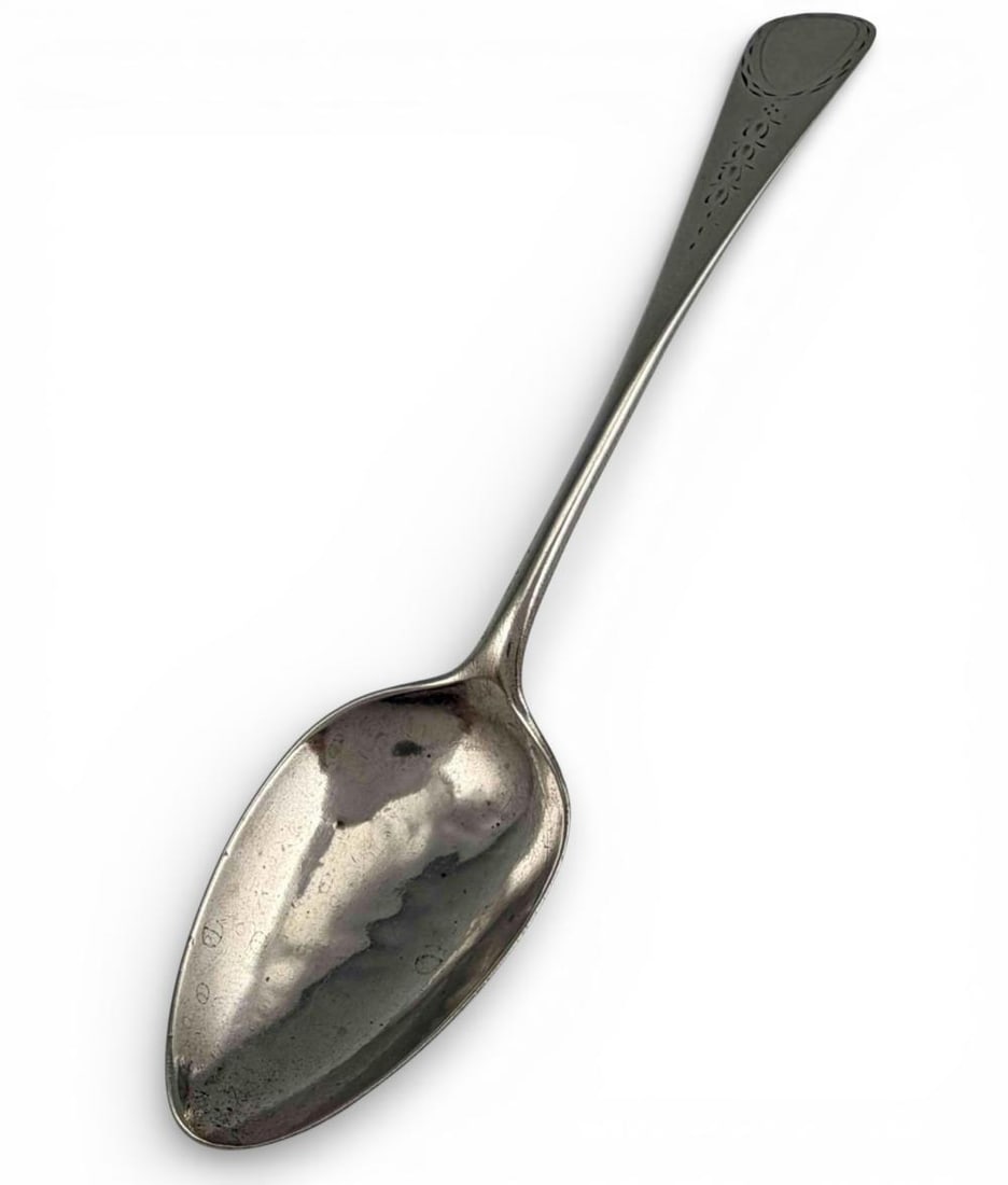 George Hutton Bright Cut Coin Silver Teaspoon, New York, Ca. 1790 (1 of 5)