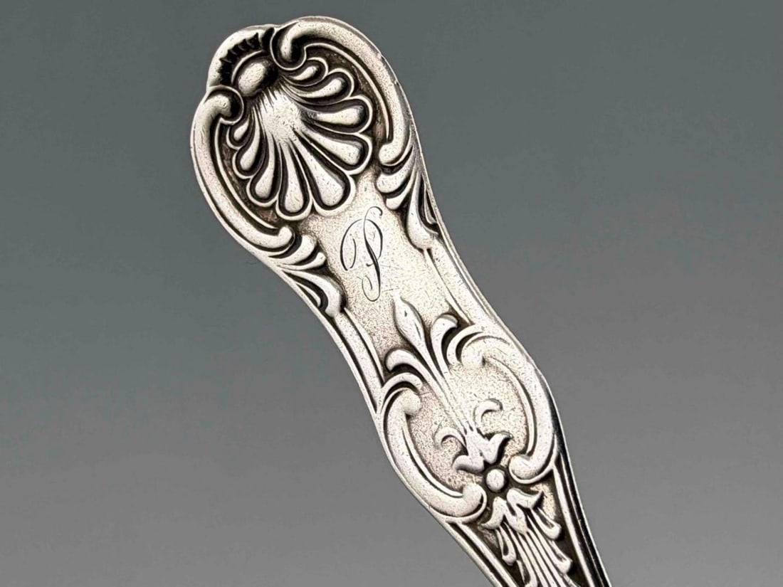 Seven Sterling Silver Teaspoons, Shell Pattern - 5