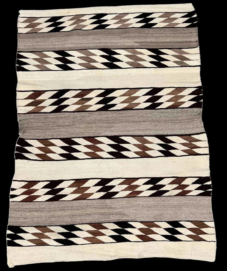 Banded Navajo Rug With Chevron Pattern, Transitional Period: Banded Navajo Rug With Chevron Pattern, Transitional Period. Approximately 5.0L x 3.75W ft. (Approximately 60.0L x 45.0W in.)