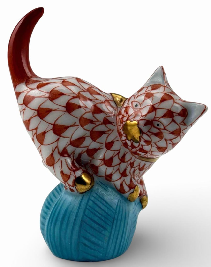 Herend Rust Fishnet Porcelain Kitten: Herend Rust Fishnet Porcelain Kitten Figure. Marked "Herend Hungary handpainted 329." Proceeds from this lot benefit Grey Bears Nonprofit Organization. Grey Bears improves the health and well-being