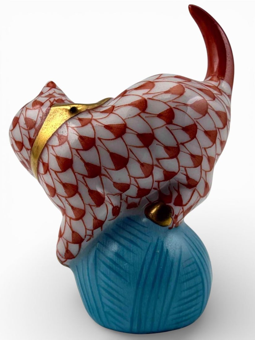 Herend Rust Fishnet Porcelain Kitten - 3